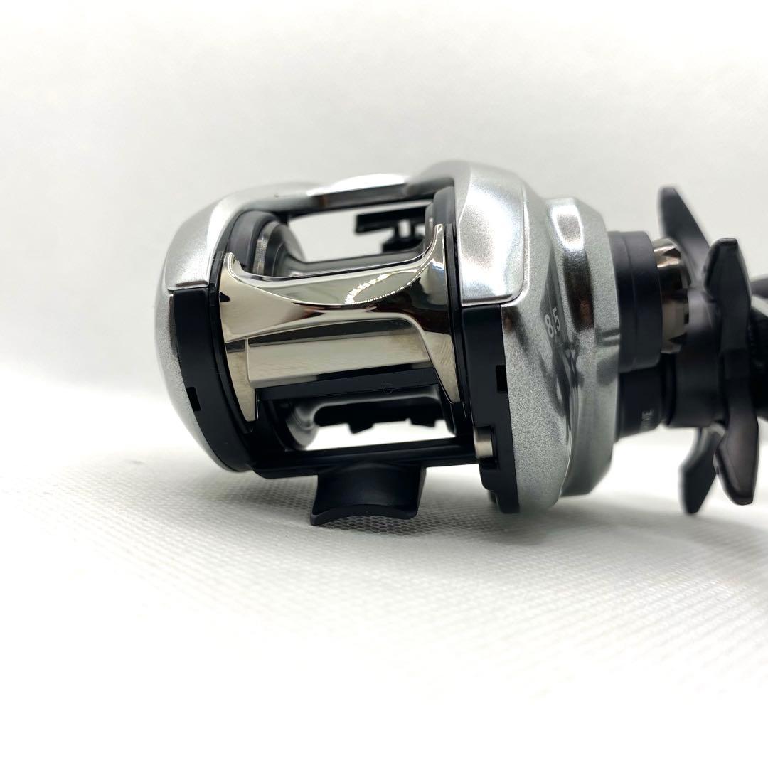 DAIWA ダイワ 21ジリオンSVTW 1000XH 右ハンドル