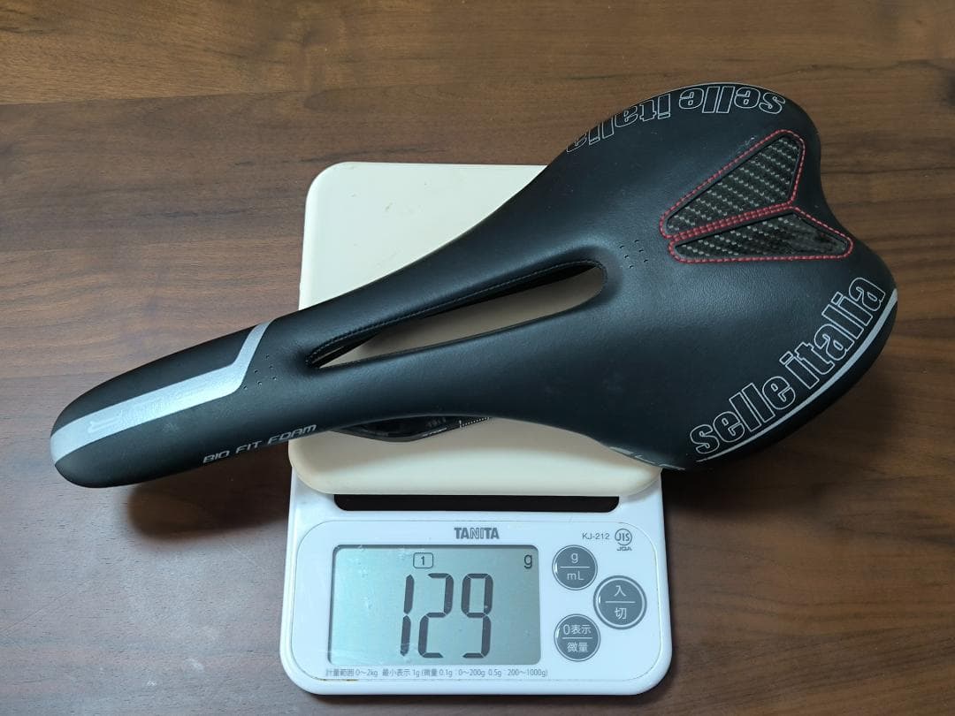 パーツ Selle Italia SLR Kit Carbonio Flow