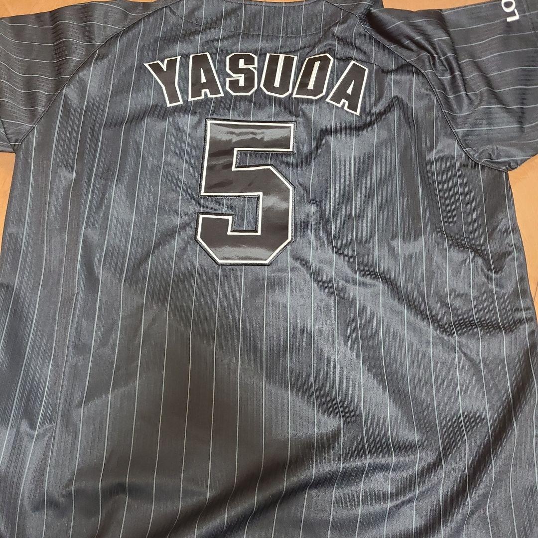 値下千葉ロッテマリーンズユニフォーム YASUDA 　サイズ L　未使用近い