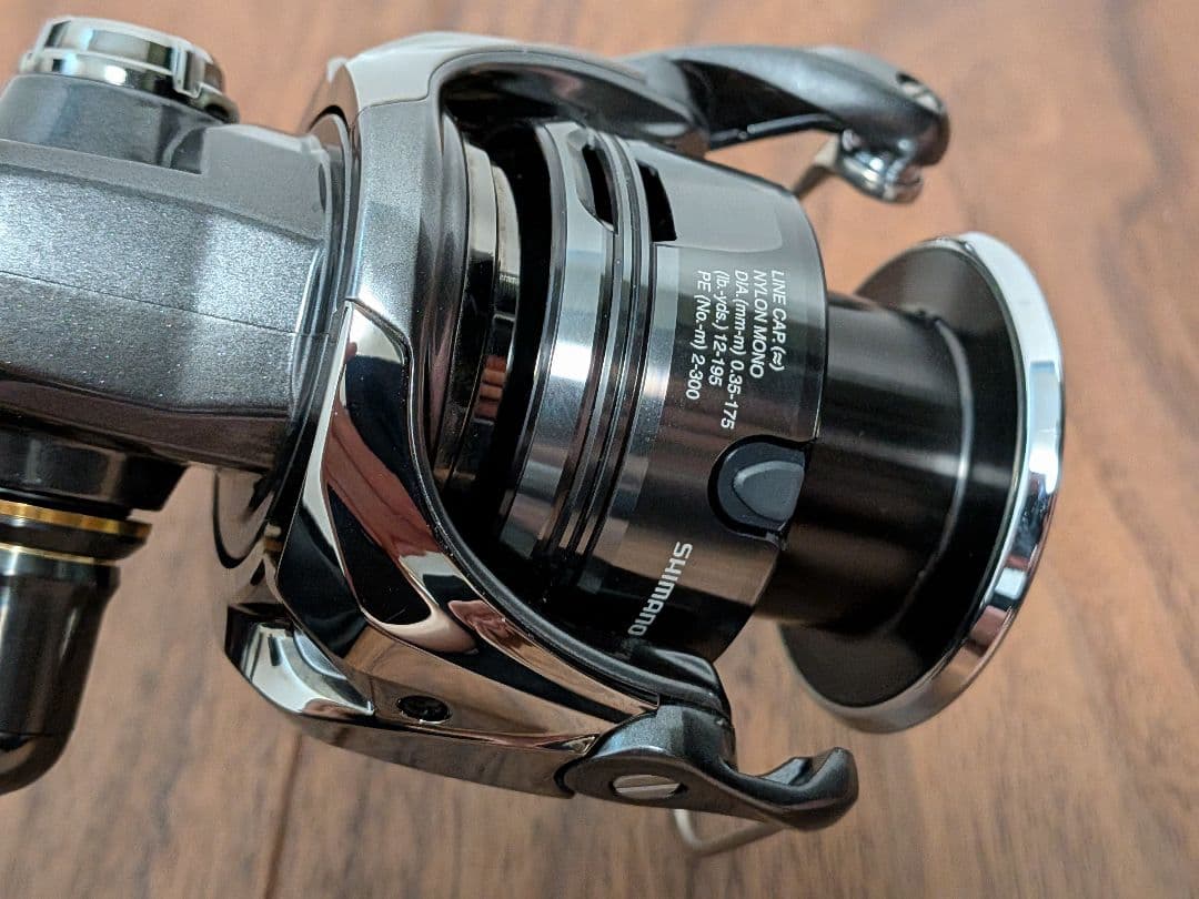 シマノ(SHIMANO) スピニングリール 24 ツインパワー C5000XG