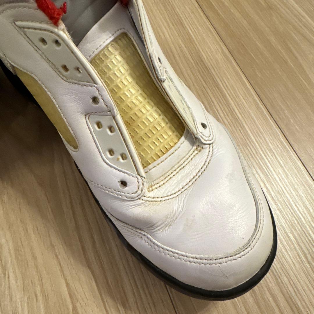 Air Jordan 5 ホワイト/レッド スニーカー
