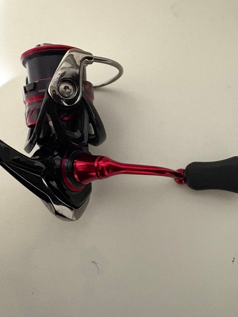 DAIWA 18 月下美人 MX LT2000S