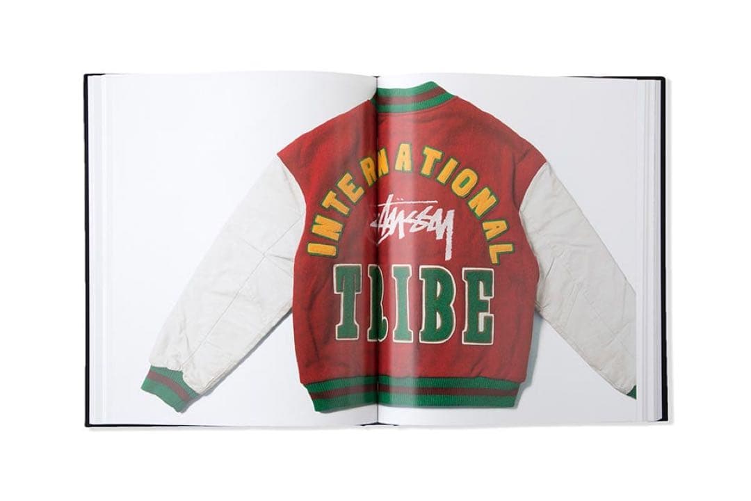 新品　STUSSY VINTAGE RETROSPECTIVE BOOK