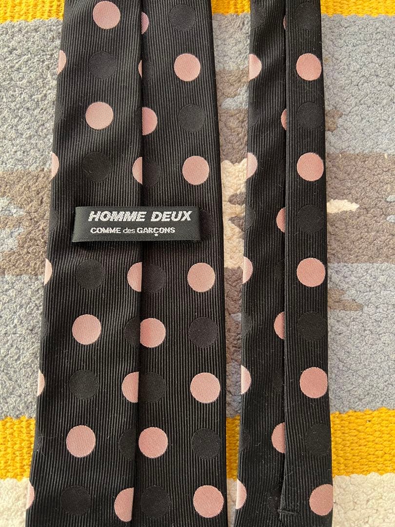 HOMME DEUX ドット柄 ネクタイ 黒・ピンク