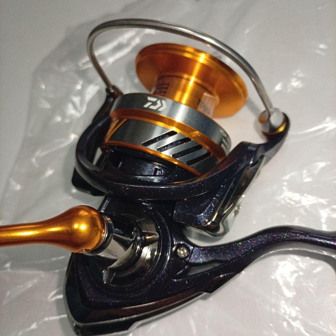 DAIWA REVROS LT5000D-CH スピニングリール ダイワ