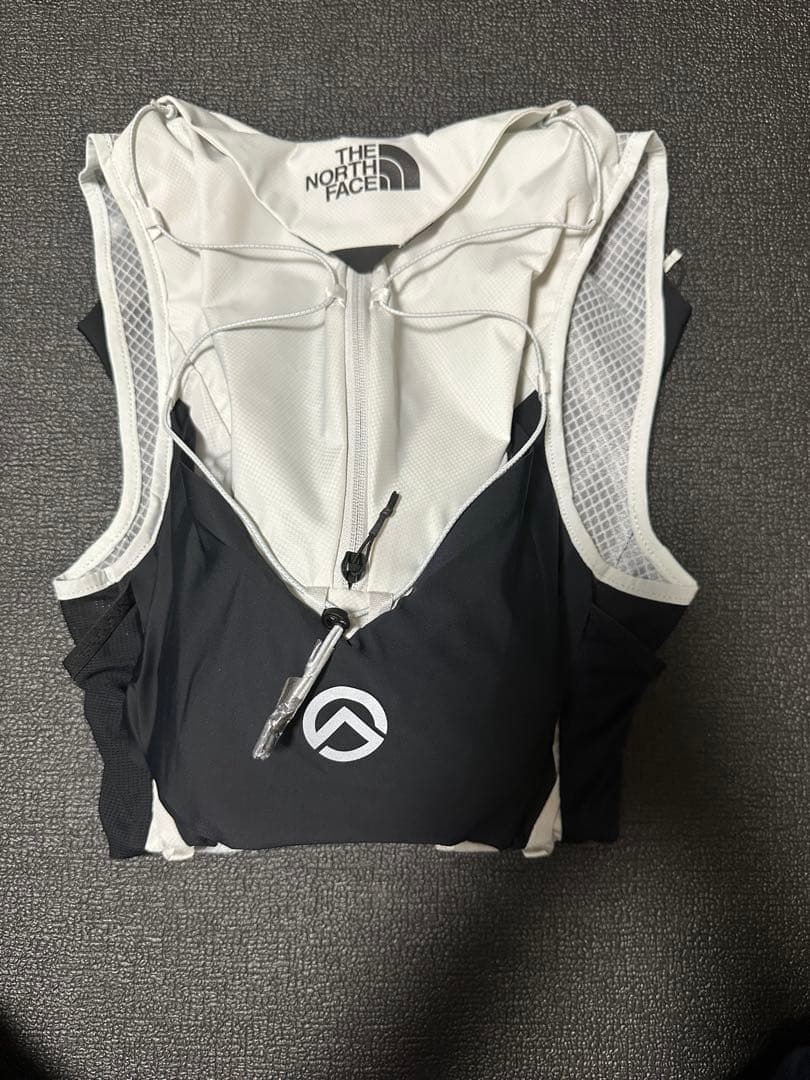 TR10 THE NORTH FACE トレイルランザック　バッグ