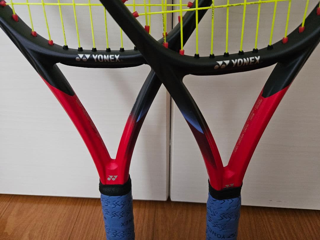 YONEX Vcore2023 100 G2 テニスラケット 2本セット傷少なめ