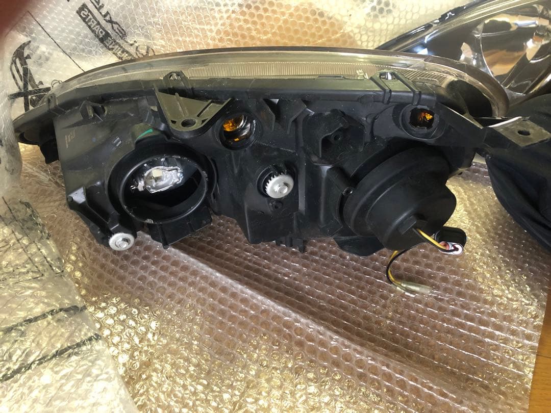 ホンダ　インテグラ　タイプR　DC5(前期) 社外ヘッドライト