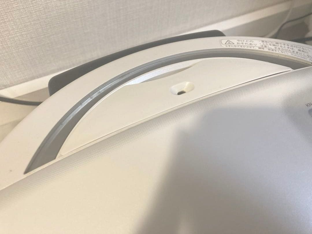 ヘルシオホットクック KN−HW16D　フッ素加工　内鍋　ホワイト　1.6L
