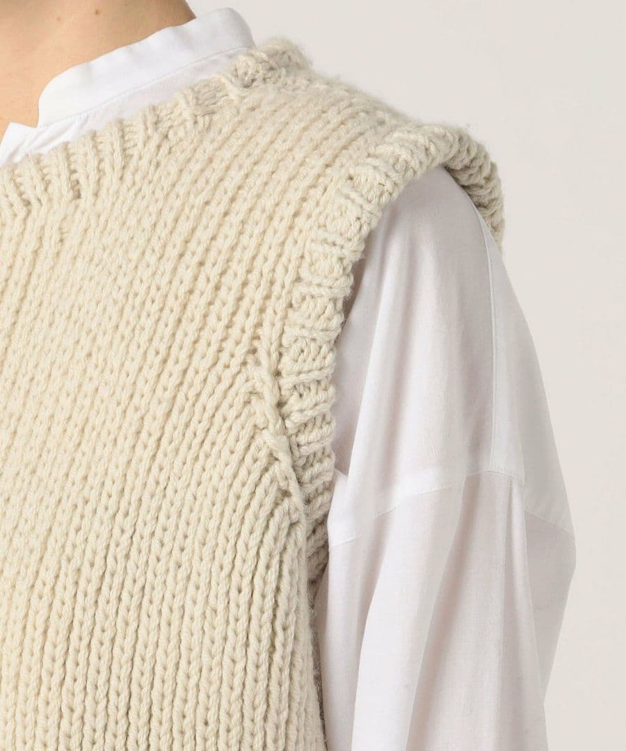 トップス MAYDI HAND KNITTED PULL VEST WITH FRING