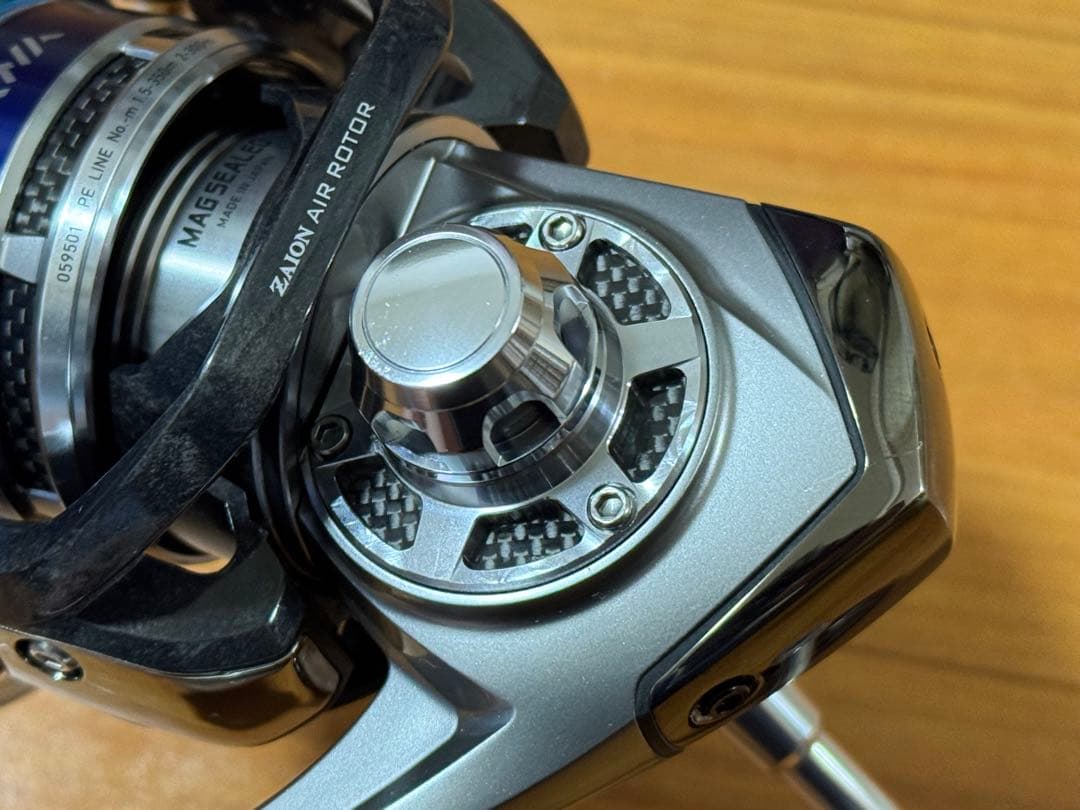 ダイワ DAIWA 10 ソルティガ 3500 スピニングリール