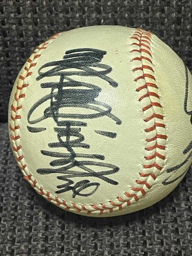 1970年代広島東洋カープ選手寄せ書きサインボール◆高橋里志・山本浩二・水沼四郎