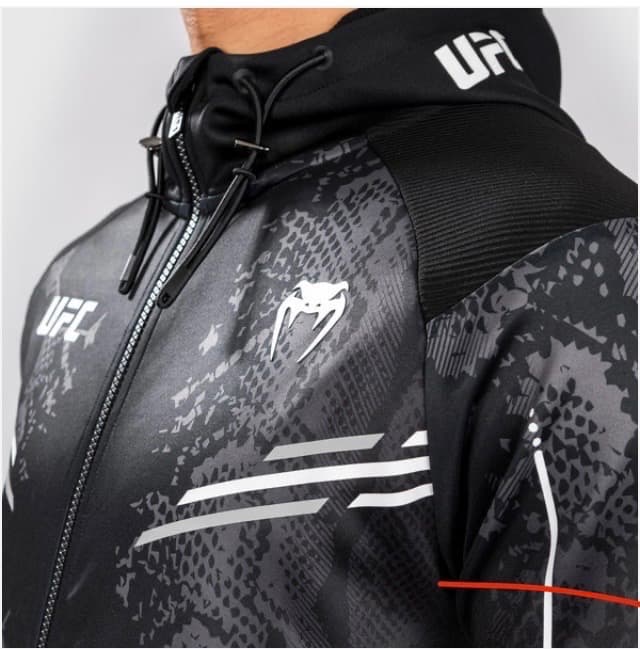 UFC venum adrenaline ウォークアウト パーカー 2XL
