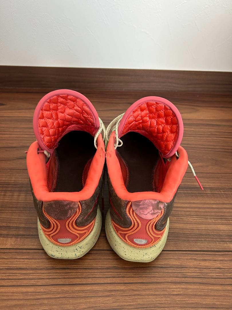 Nike バスケットボールシューズ ピンク/グレー