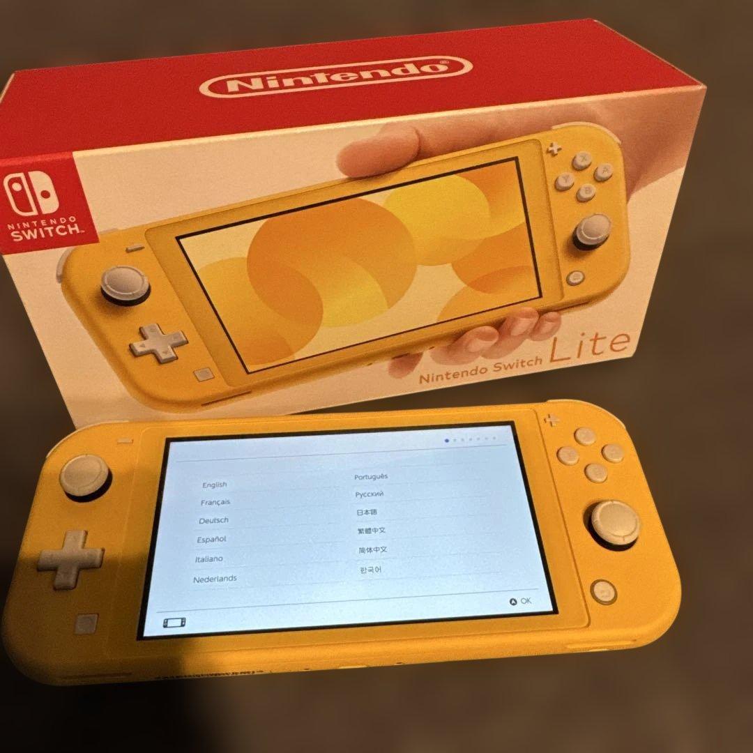 かのん⭐︎Nintendo Switch Lite 本体　イエロー