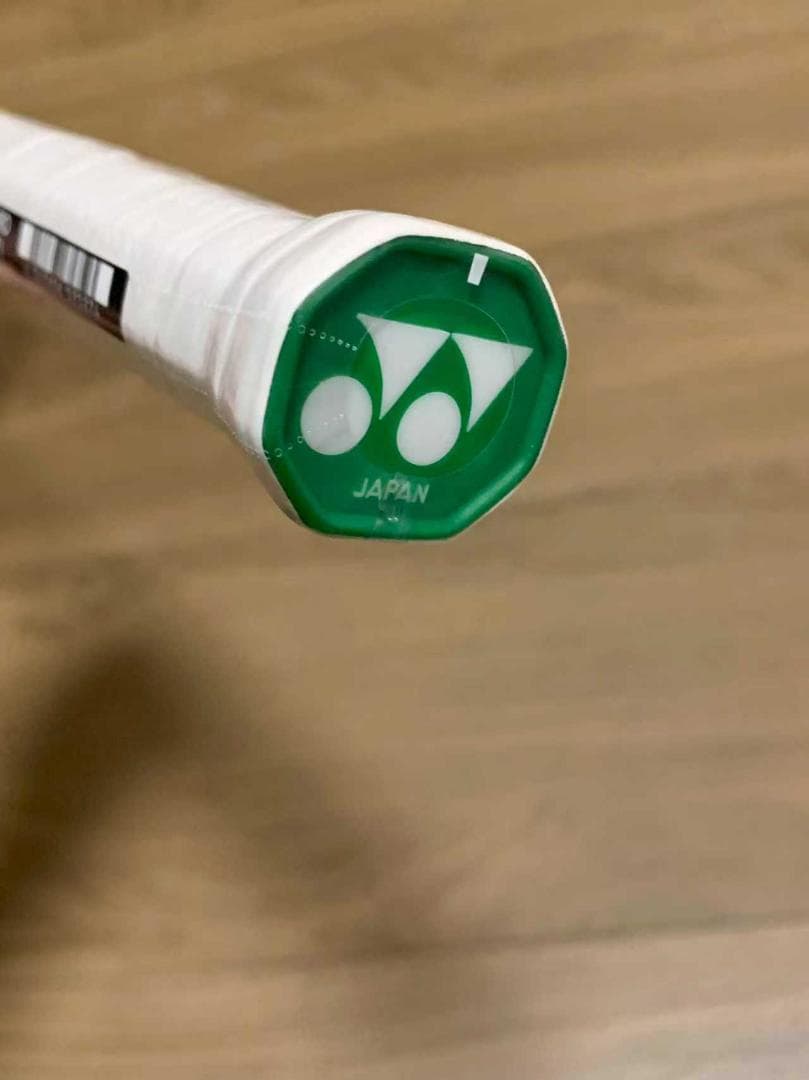 YONEX ヨネックス NANOFLARE 700 Pro 4UG5