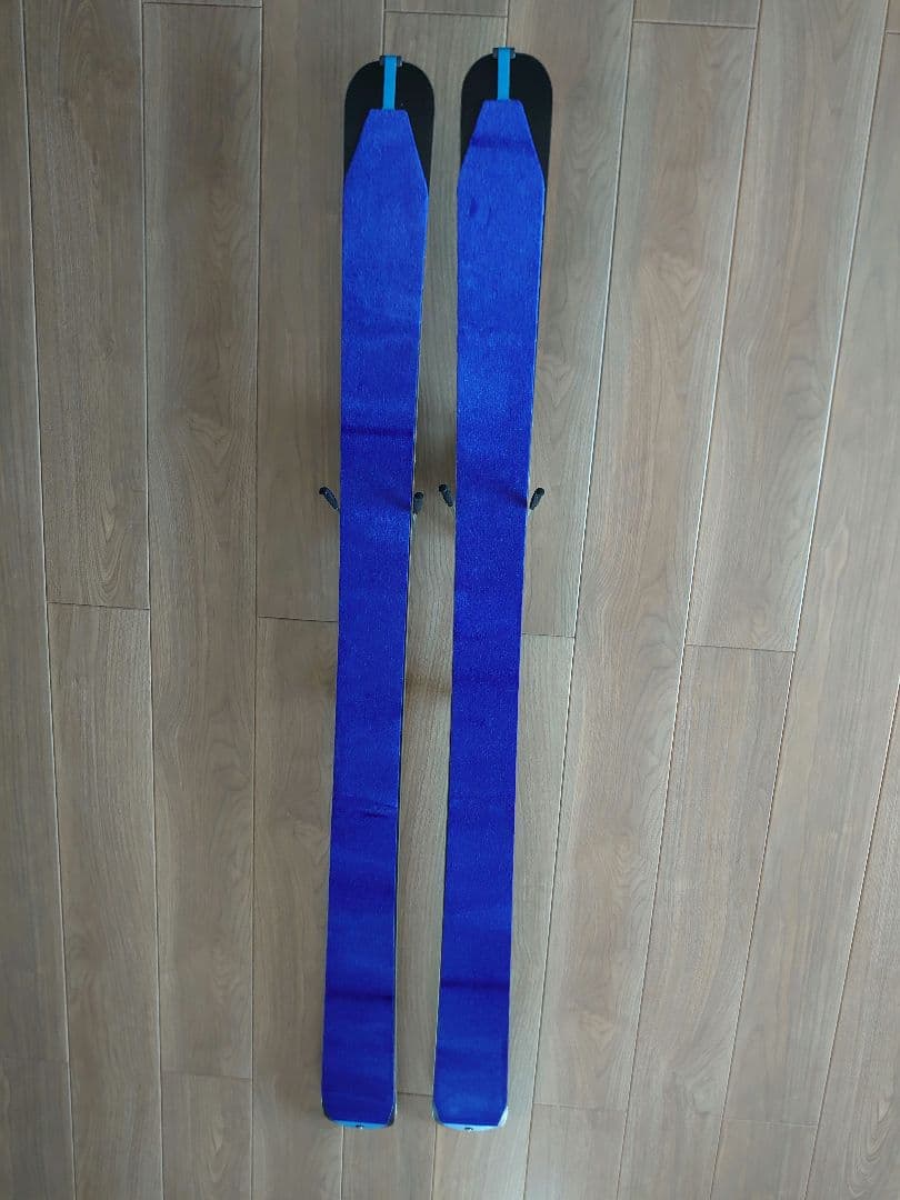 Völkバッカントリー パウダー用スキー板 178cm ビンディングシールセット