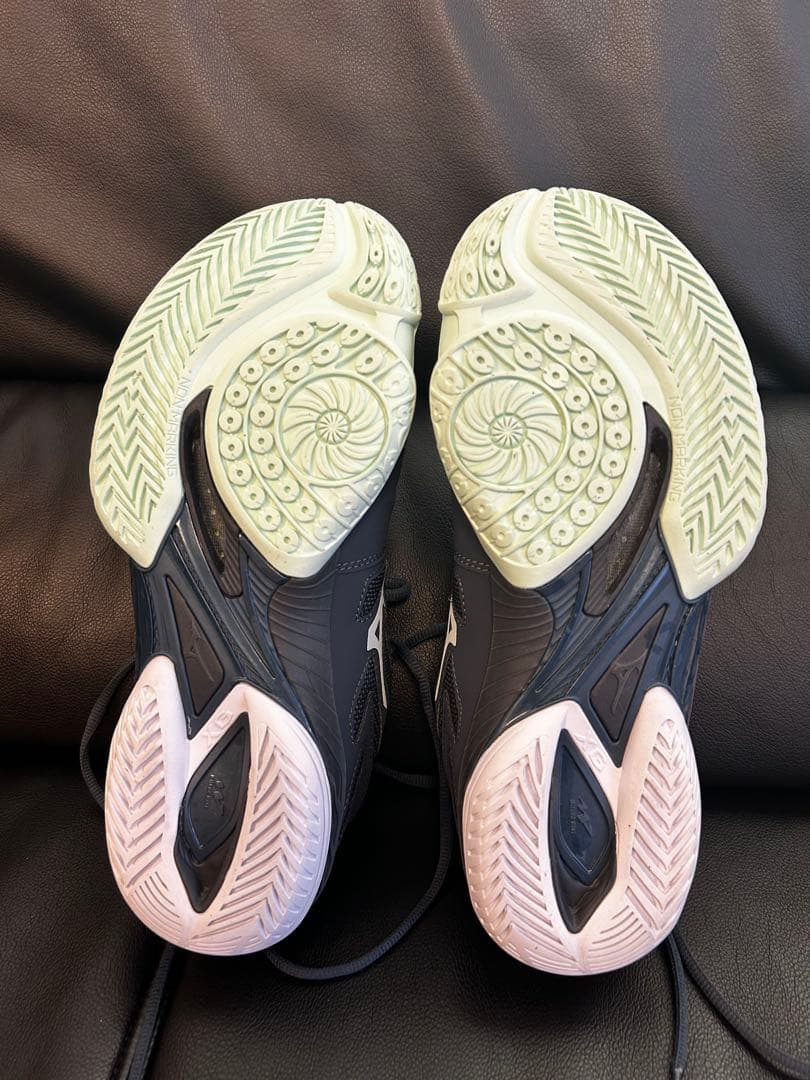 Mizuno バドミントンシューズ　26.5cm