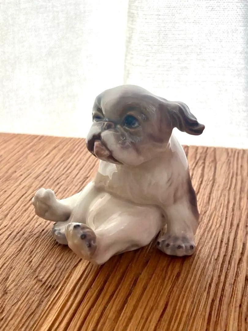 ダールイェンセン　DJ ロイヤルコペンハーゲン　犬　フィギュリン　ペキニーズ
