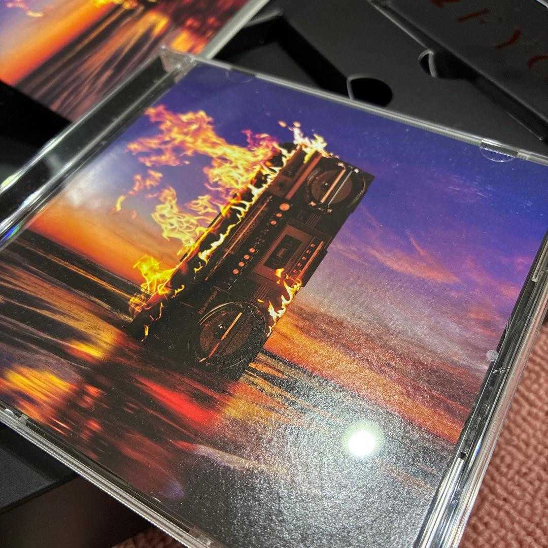 B'z FYOP数量限定CD➕メタルスマートフォンスピーカー【RED】