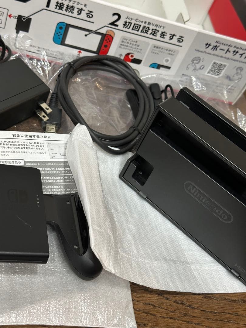 Nintendo ニンテンドー Switch ジョイコン欠品2021年製 002