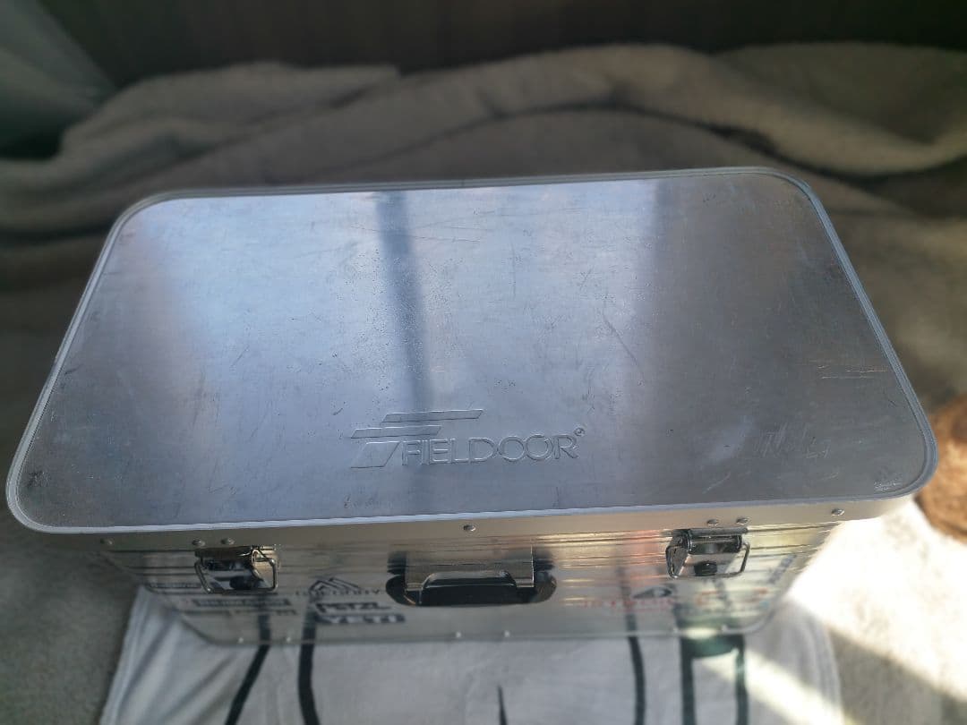 FIELD DOOR アルミコンテナボックス M 54L