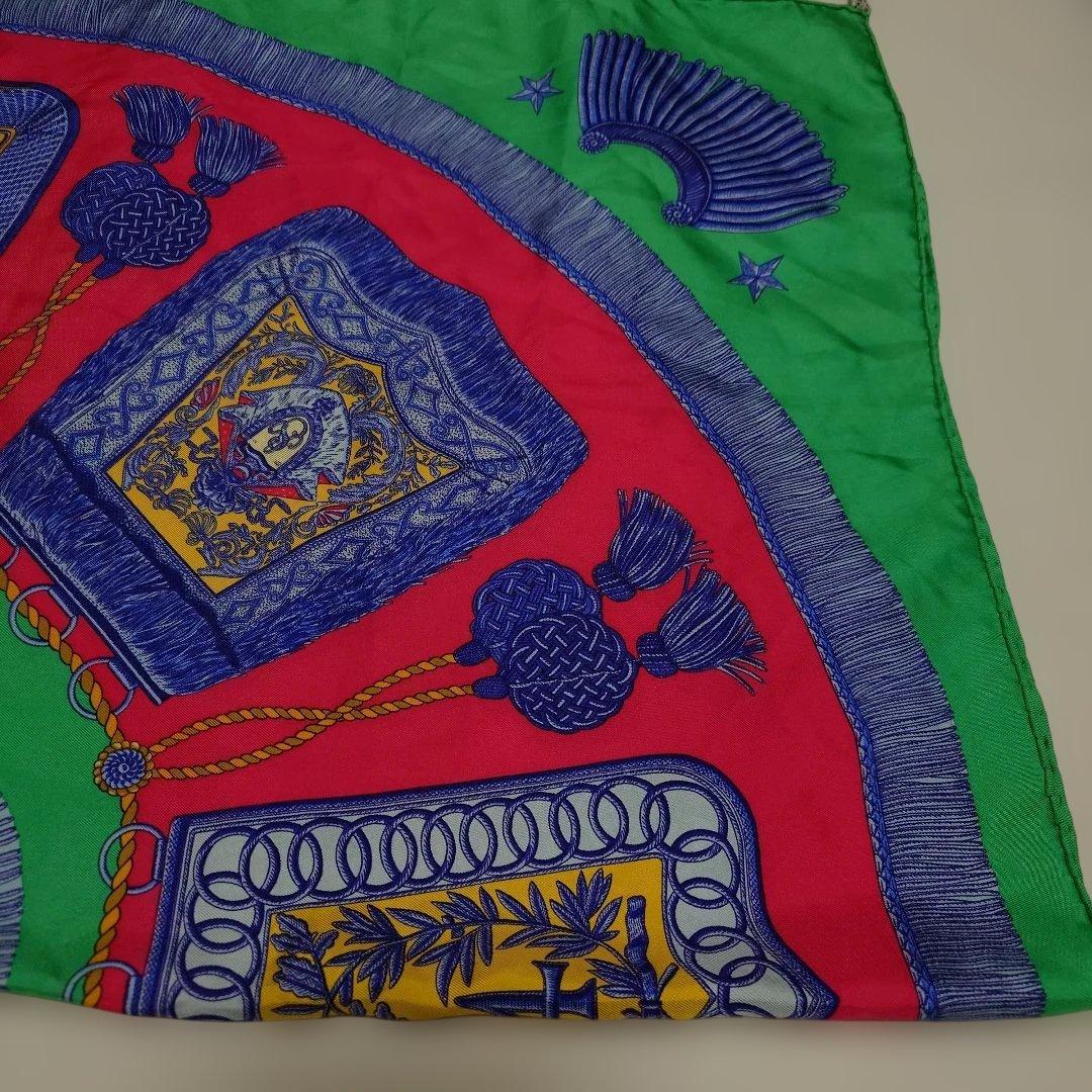 さち　HERMES シルク スカーフ 緑・赤・青