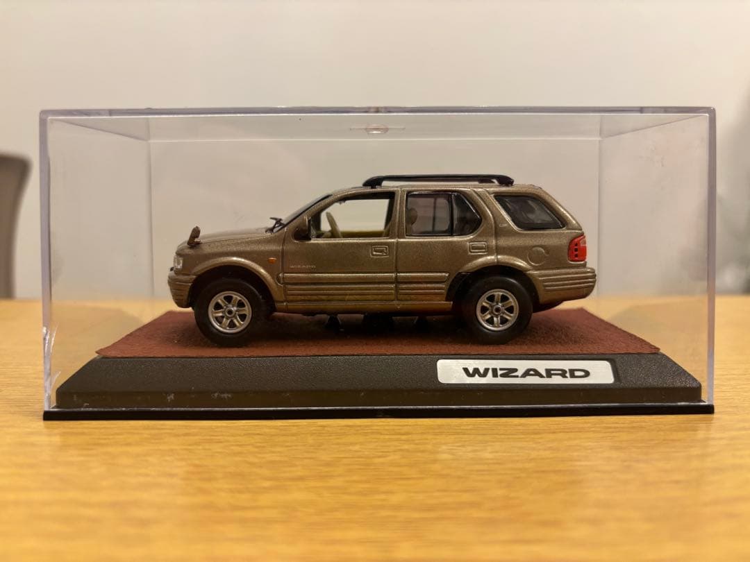 非売品 いすゞ ビッグホーン BIGHORN 1/43 ミニカー ディーラー品