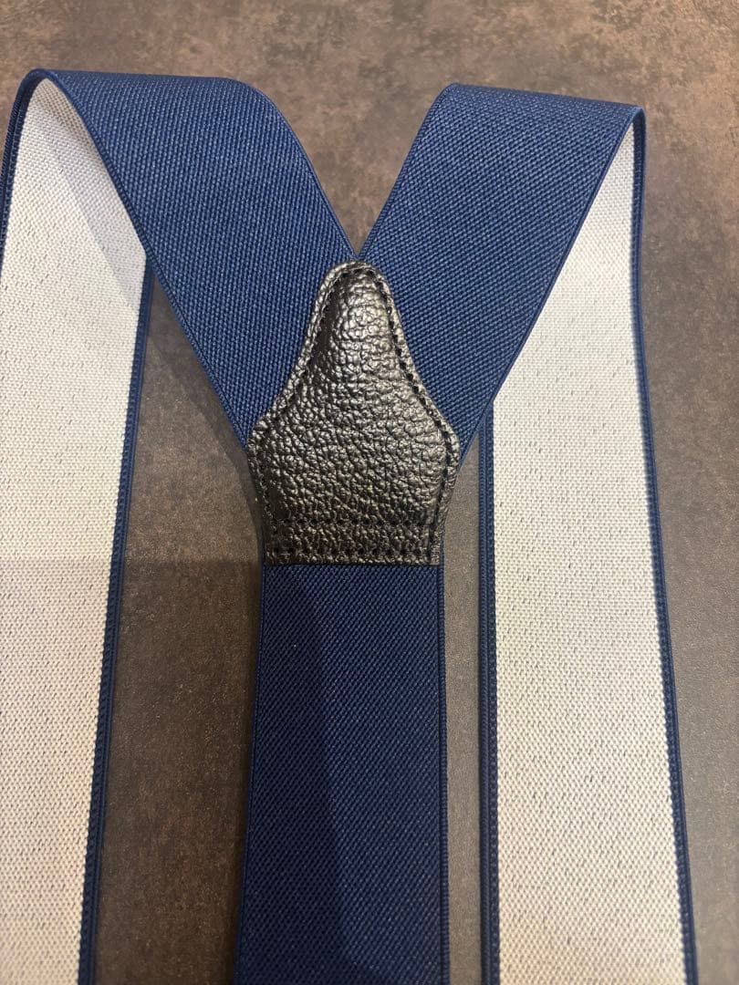 アルバートサーストン サスペンダー（ネイビー無地）【美品】