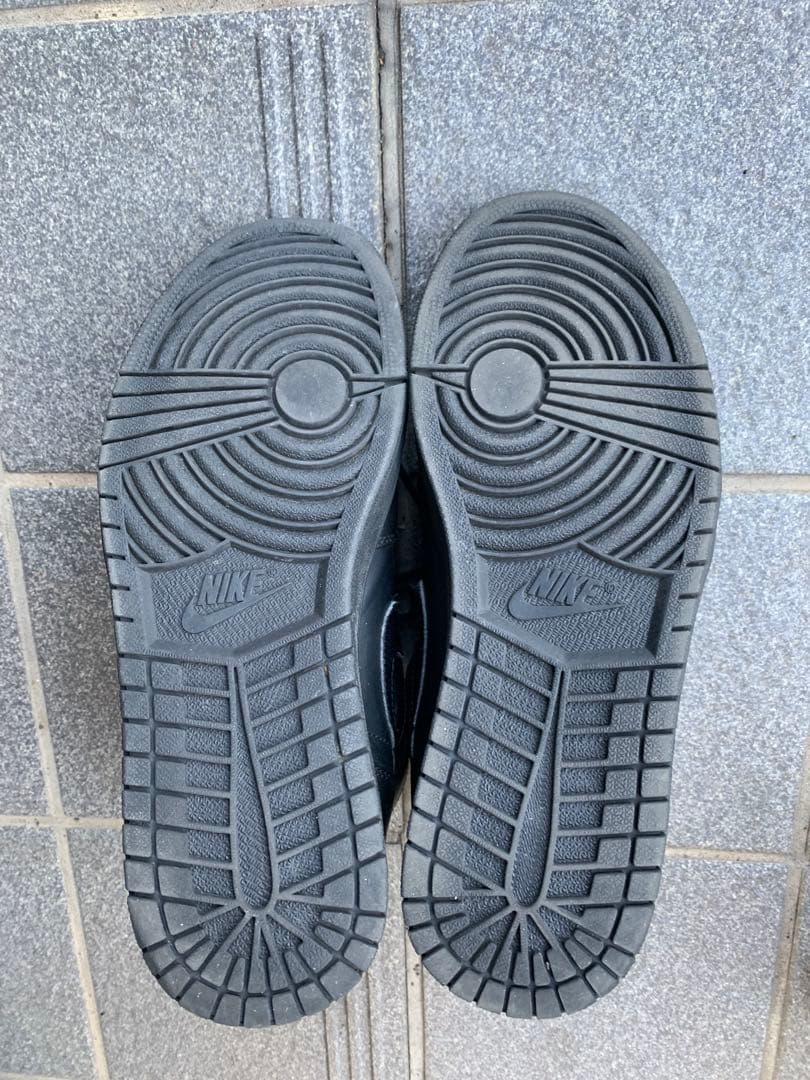 [人気モデル]NIKE エアジョーダン　1MID ブラック　28cm 早い者勝ち