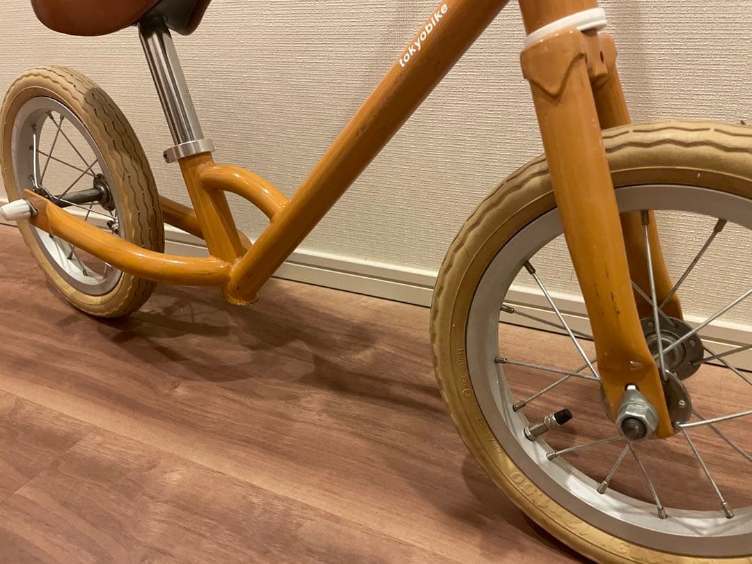 Tokyo bike オレンジ バランスバイク キックバイク