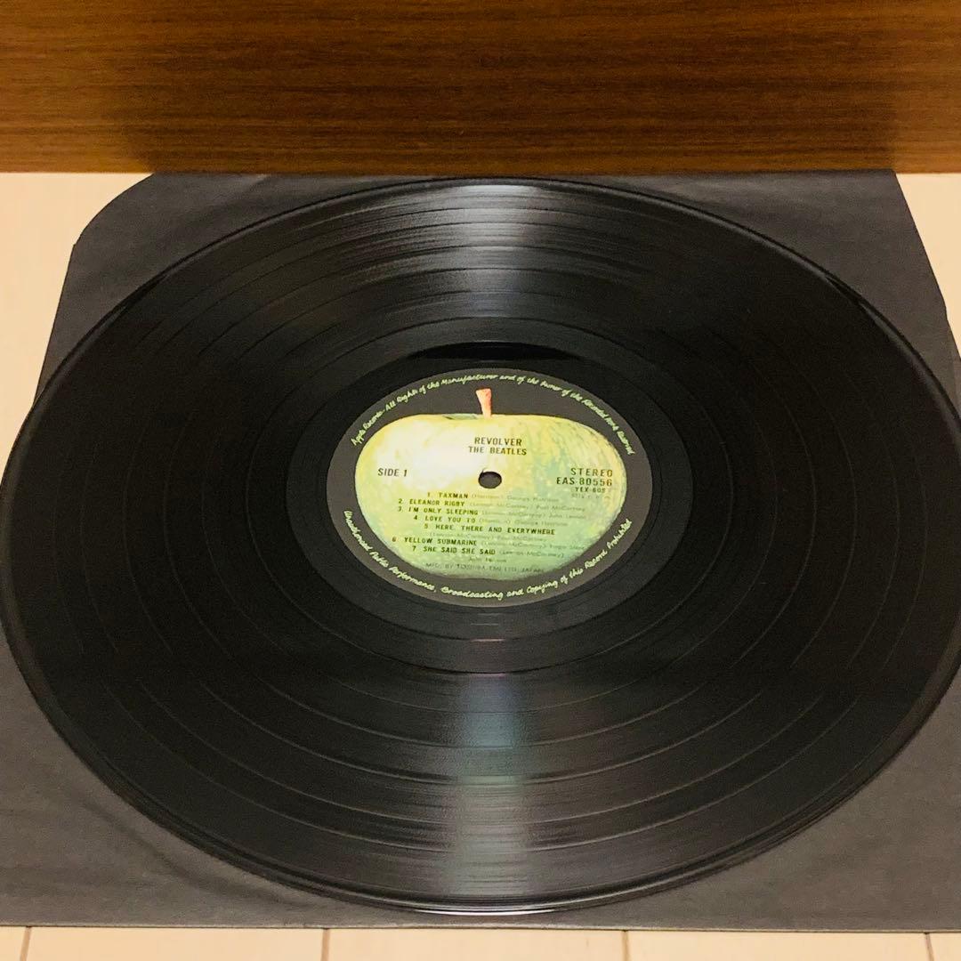 BEATLES国旗帯付きレコード『マジカル』『フォーセール』『リボルバー』