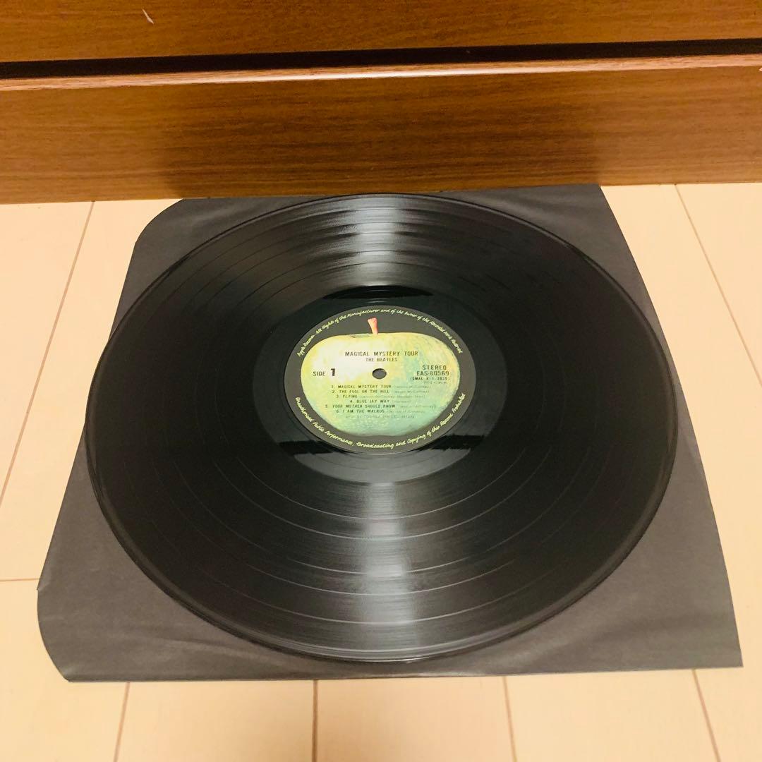 BEATLES国旗帯付きレコード『マジカル』『フォーセール』『リボルバー』