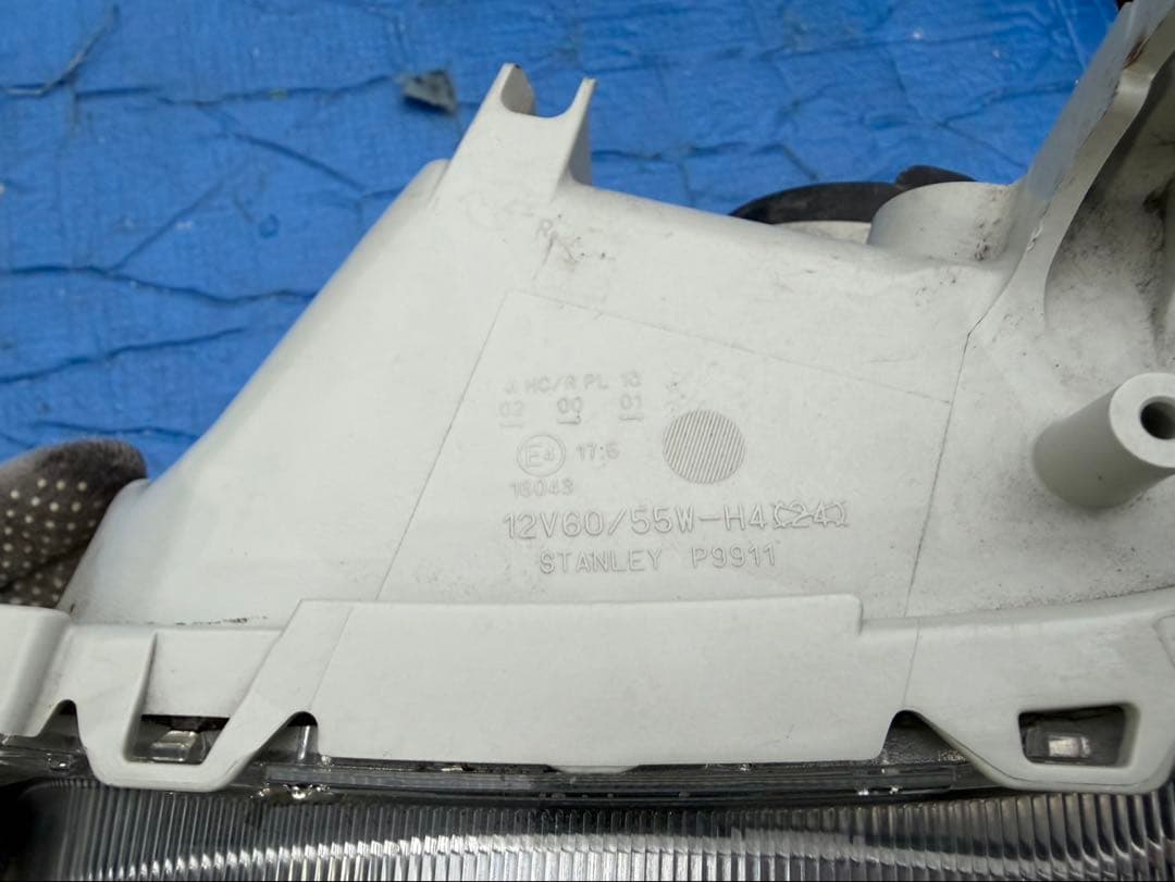 ホンダ　N-BOX JF1 ヘッドライト左右セット