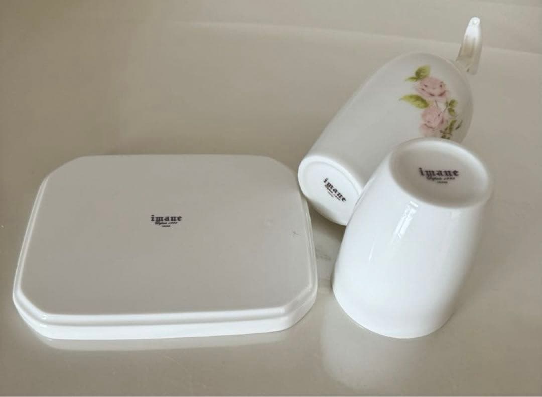 イマンダイアナローズ陶器 マグ、トレー、ポンプウォッシュセット