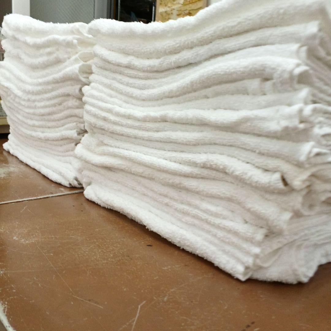⚫フェイスタオル　ウエス　白色400枚プラス200枚計600枚⚫ ◯圧縮梱包◯