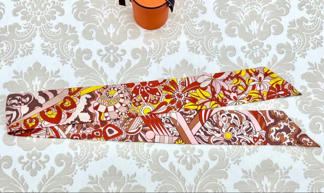 HERMES エルメス ツイリー シルク100% ブラウン系 美品 即日発送