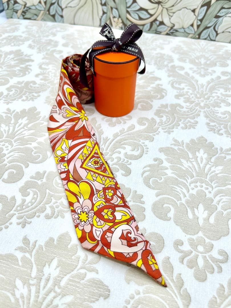 HERMES エルメス ツイリー シルク100% ブラウン系 美品 即日発送