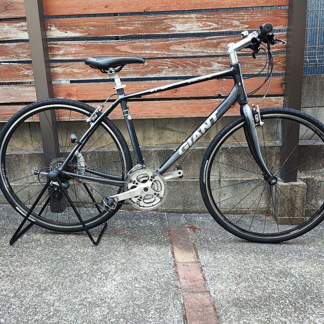 福岡発 新品パーツ多数 ジャイアント エスケープR3 GIANT クロスバイク