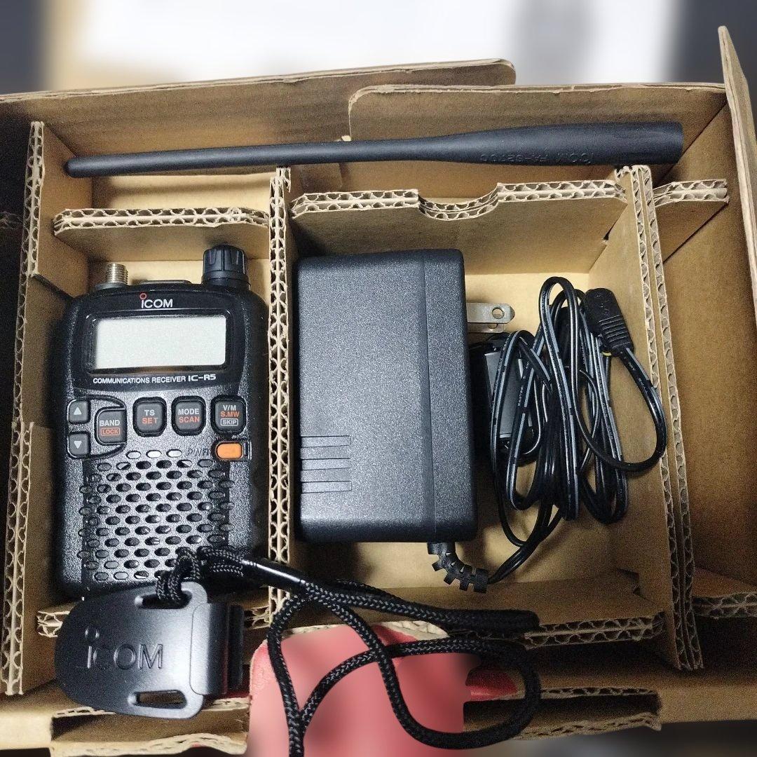 ICOM IC-R5 アナログ無線受信機