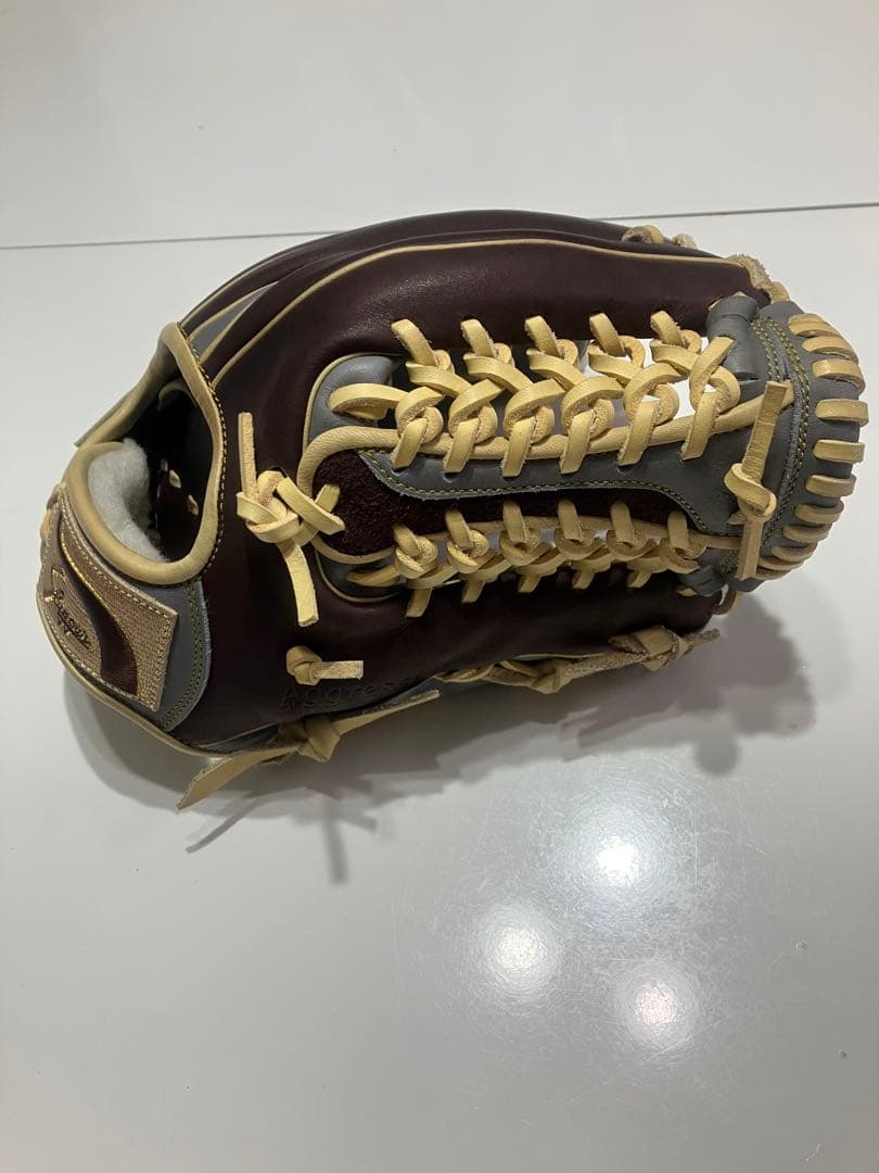 久保田スラッガー、オーダー軟式内野用グラブ