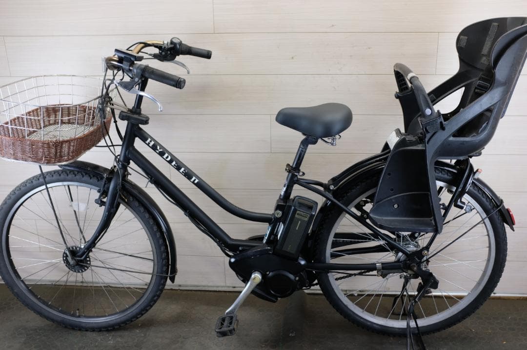 電動自転車ブリヂスト　HYDEE.２　26インチ　3段　8.7Ah充電器あり