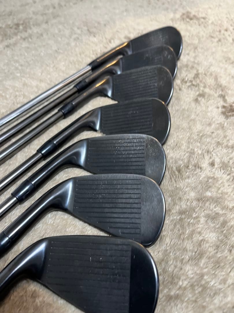 タイトリスト　T150 ブラックアイアン数量限定5番〜48度Titleist