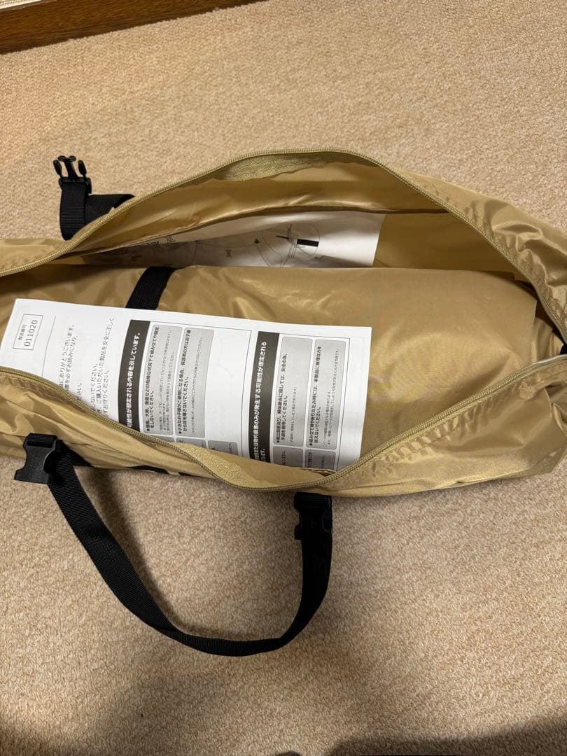 未使用品　いつかのタープ　ITSUKA NO TARP ベージュ タープ DOD