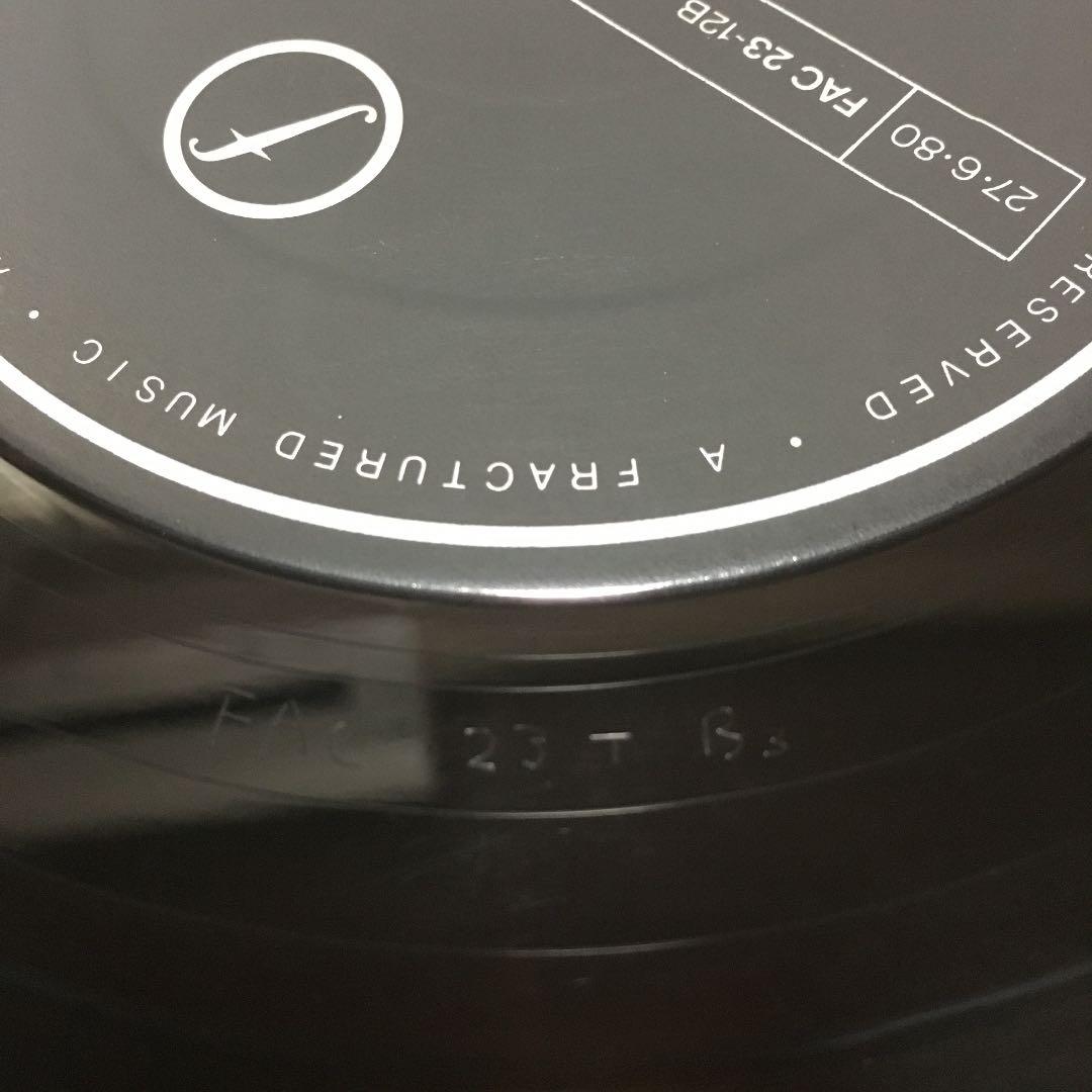 【アナログ盤】ジョイ・ディヴィジョン / LOVE WILL TEAR US …