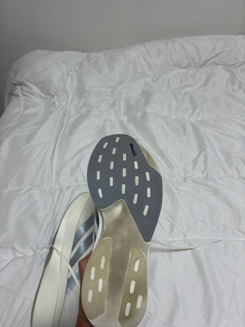 アディゼロ EVO SL WOVEN 27cm ホワイト/シルバー