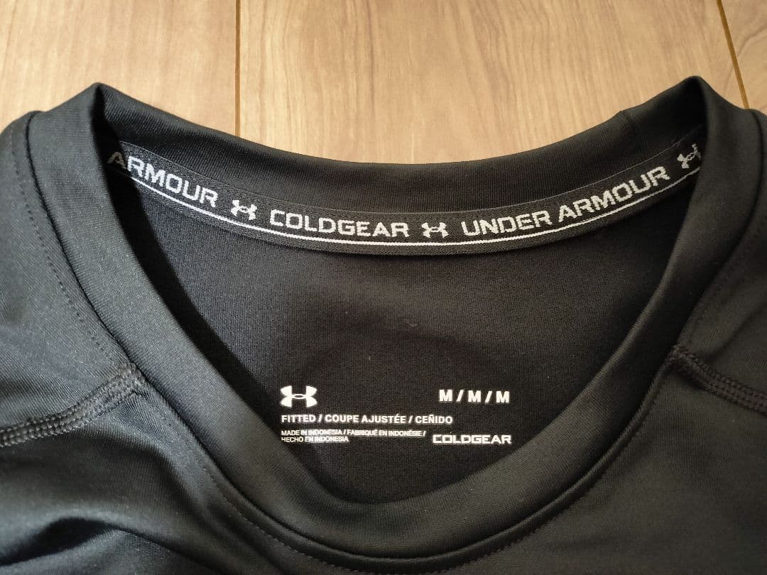 UNDER ARMOUR COLDGEAR フィッティド　長袖　2個セット