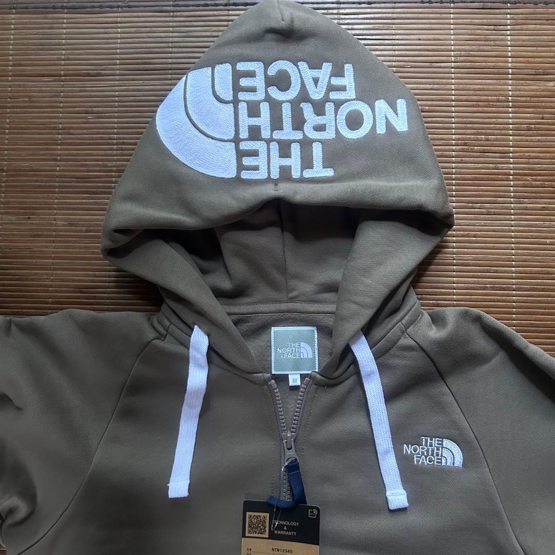 【新品】THE NORTH FACEパーカー　レディース　M