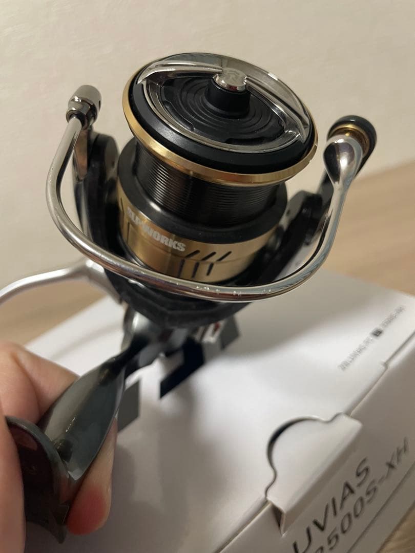 【新品純正スプール付き】DAIWA ルビアス FC LT2500S-XH