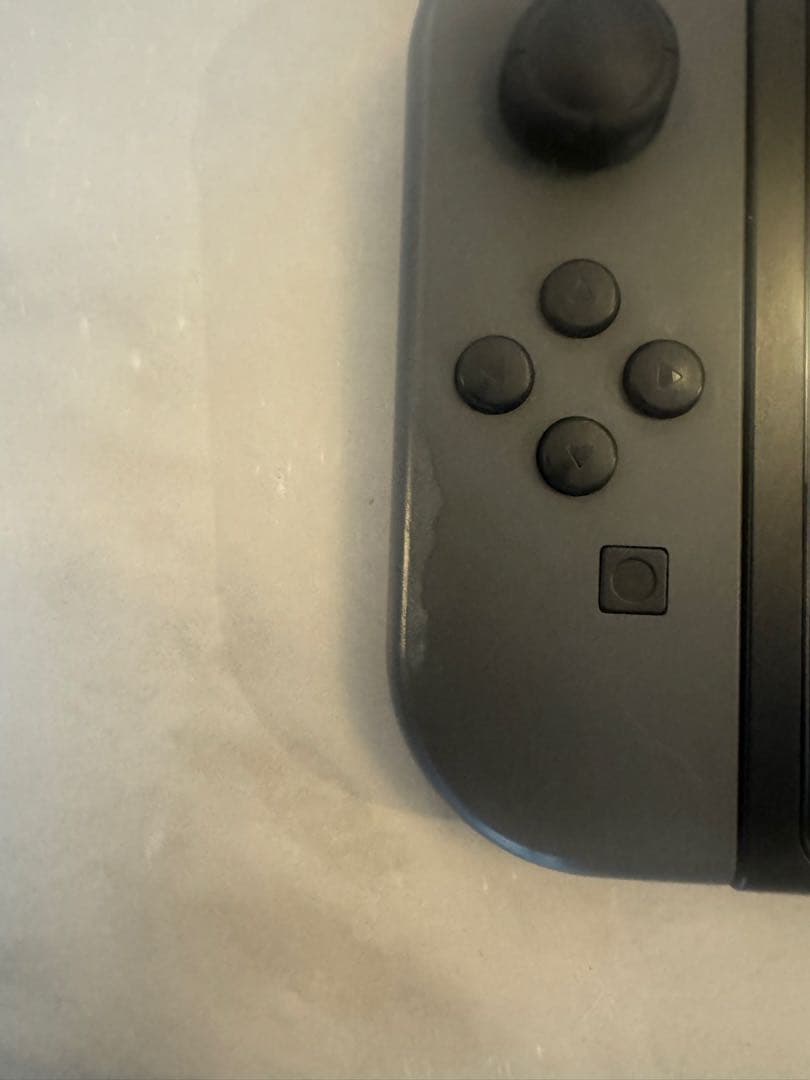 お得！ニンテンドースイッチNintendo Switch 本体 グレー/レッド